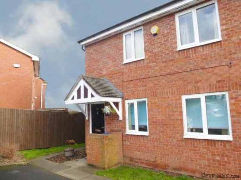 2 bedroom, Flat house for sale