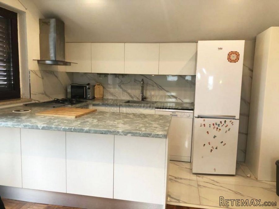 Apartman s prekrasnim pogledom! Malinska - 3