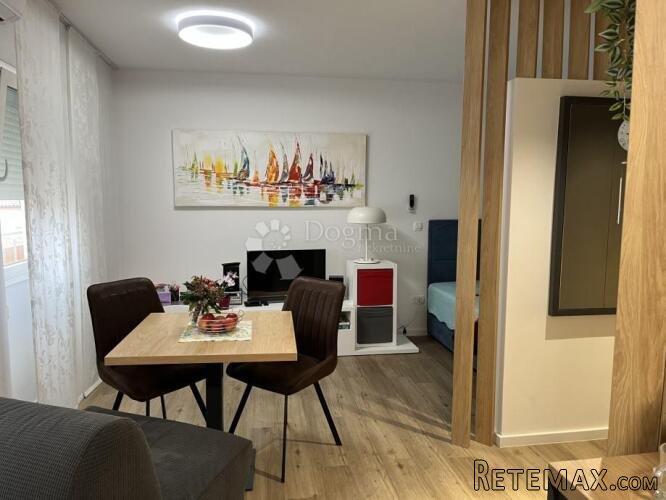 CRIKVENICA DVA APARTMANA - 3
