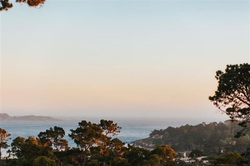 ideal location in Pebble Beach - 2