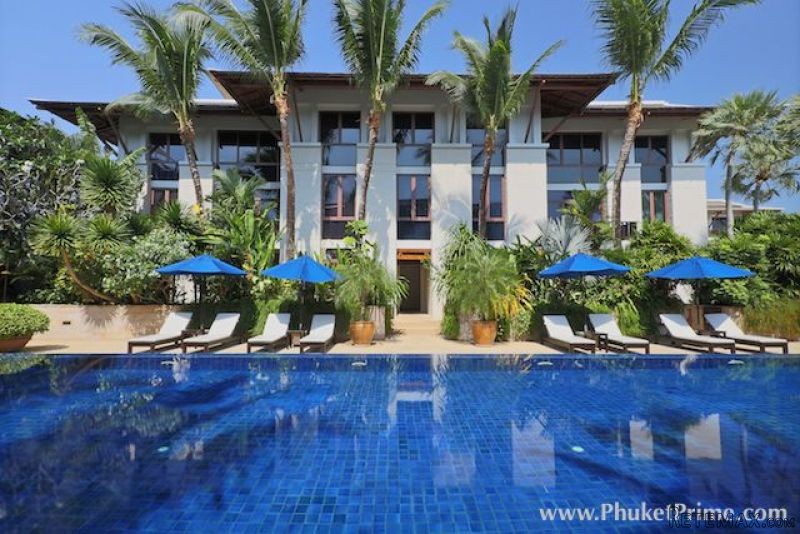 Modern 2-Bedroom Marina Apartment -.. - 2
