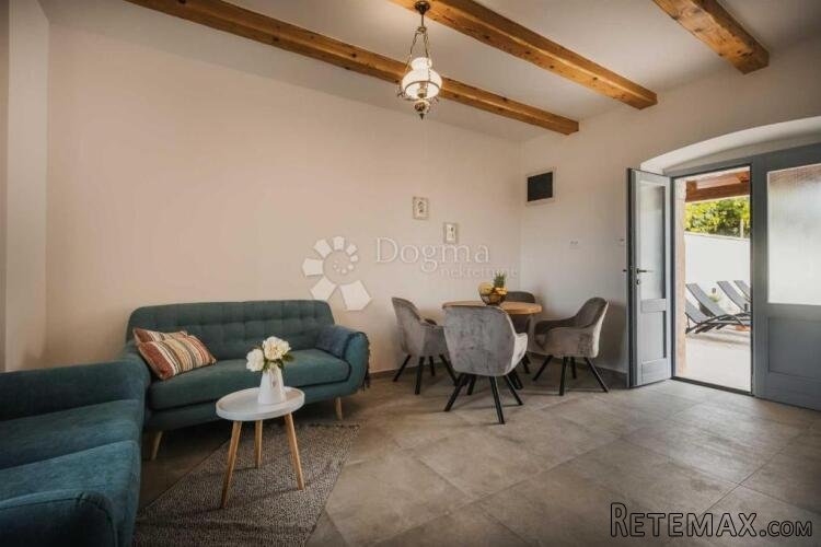 Poreč - renovirana kamena kuća zadnja u nizu s jakuzijem - 3