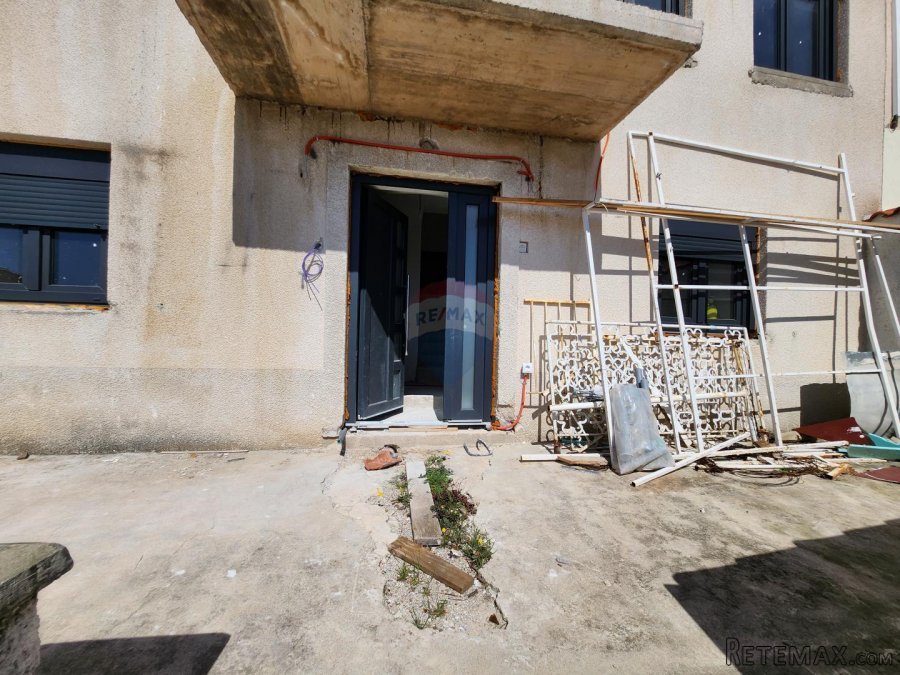Kostrena, starina u završnoj fazi rekonstrukcije - s 5 stamb - 4