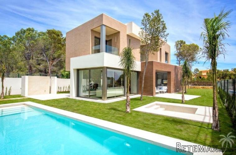 This prestigious project will house 6 spacious, modern..