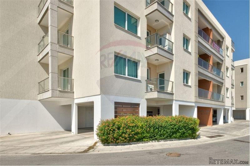 Condo/Apartment - For Sale - Kato..
