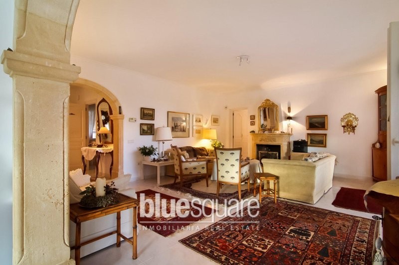 5-Bedroom Detached Villa Sea Views.. - 2