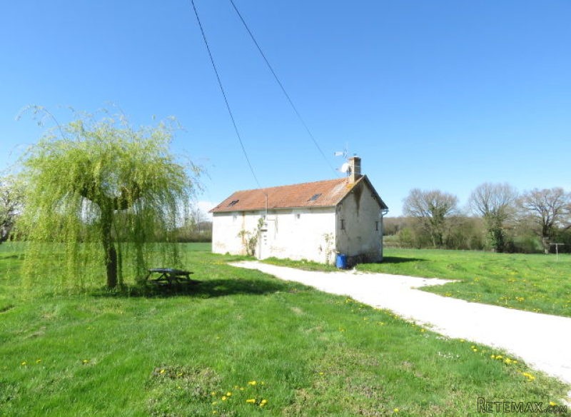 Renovated farmhouse with barn and..