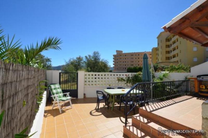 ROSES SANTA MARGARIDA: Terraced house..
