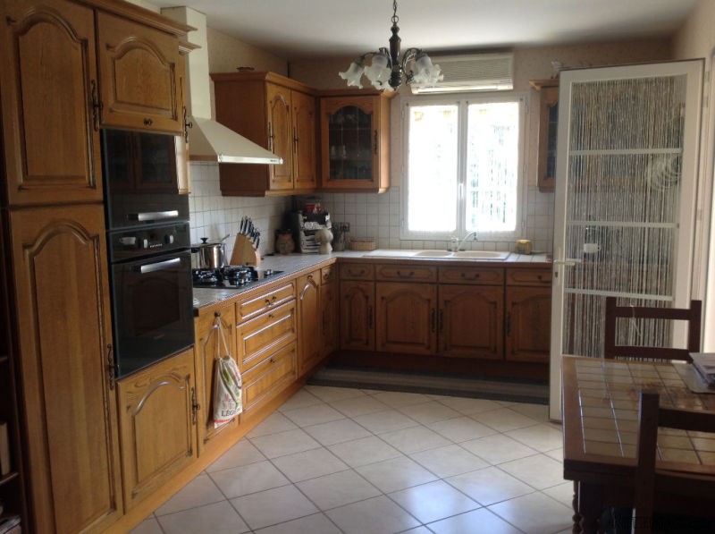 Single-storey 4 Bedroom House With.. - 2
