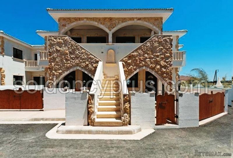 2 Bedrooms - Apartment - Famagusta -..
