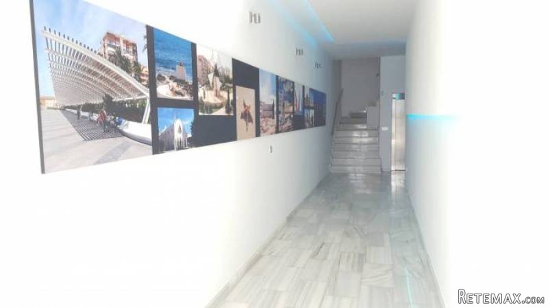 2 Bedroom 2 Bathroom Apartment In.. - 2