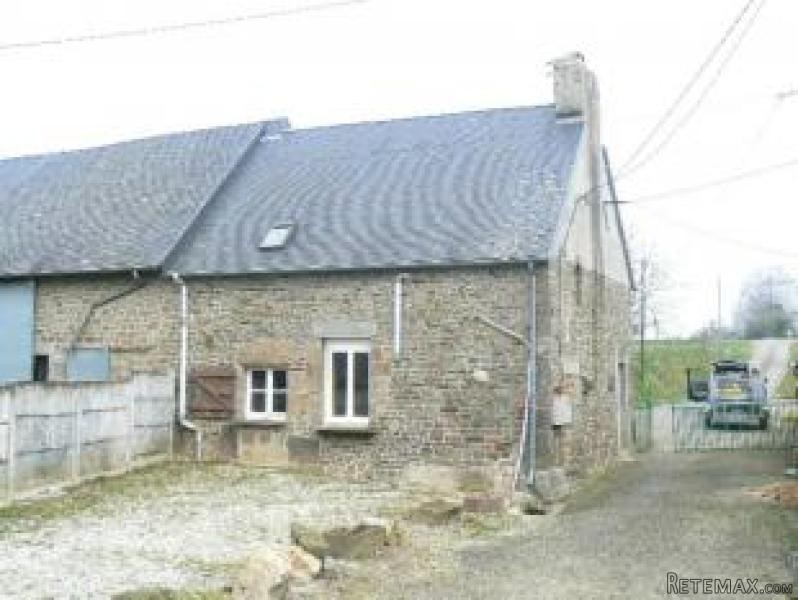 Former Farmhouse with Outbuildings