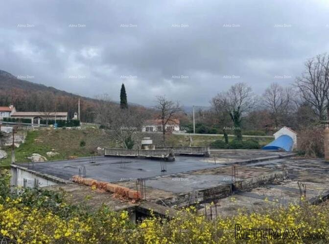 ISTRA Lupoglav, nezavršen objekt s zemljištem i dozvolom z..