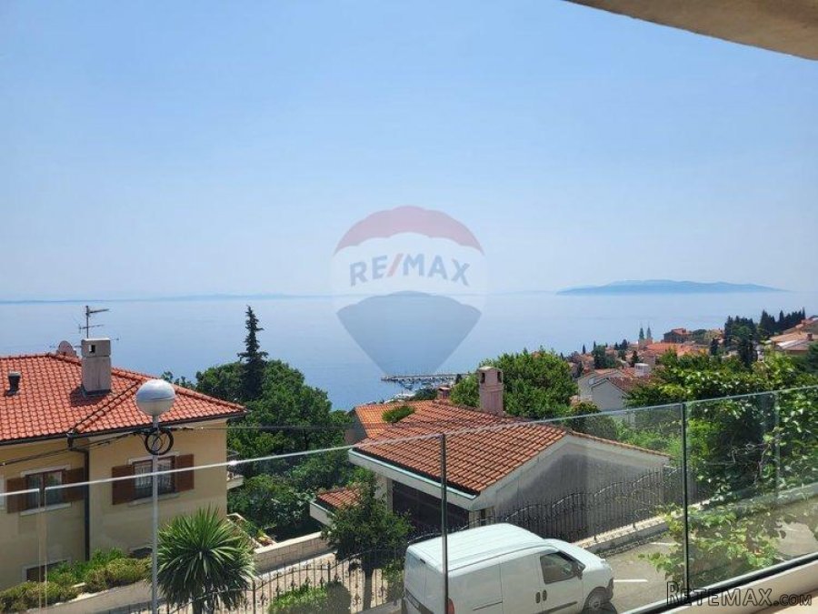 OPATIJA, VOLOSKO- prekrasan stan 121,35 m2, garaža, balkon, - 3