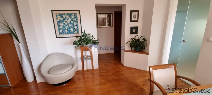Čakovec, centar: 4-sobni dvoetažni 130 m2 - 14