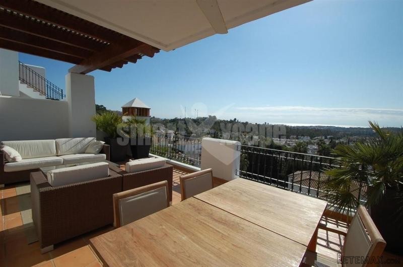 Apartment For Sale In Nueva Andalucia..