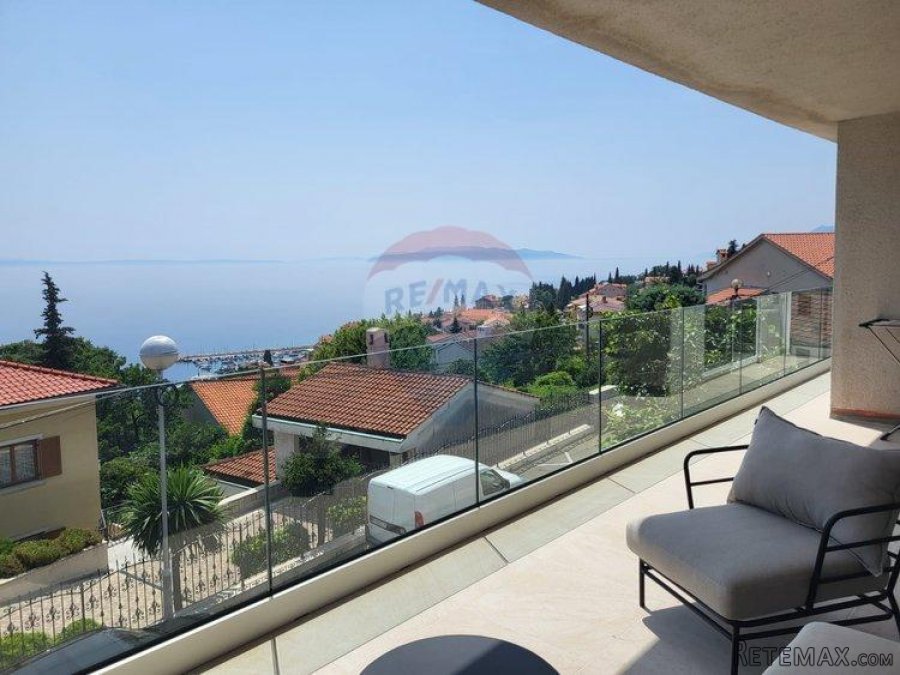 OPATIJA, VOLOSKO- prekrasan stan 121,35 m2, garaža, balkon, - 5