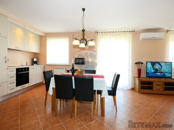 Istra, Poreč- Dvojna kuća s dvorištem, novogradnja - 5