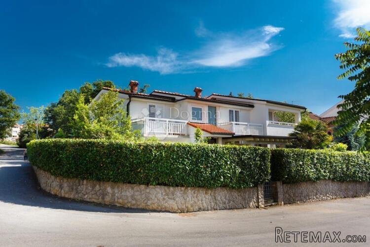 OTOK KRK - MALINSKA - APARTMANSKA KUĆA