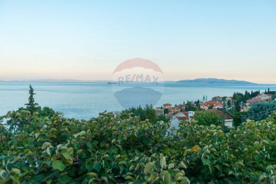 OPATIJA, VOLOSKO- prekrasan stan 121,35 m2, garaža, balkon, - 7