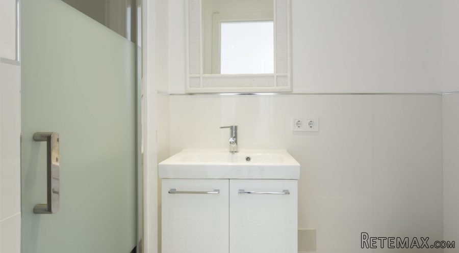 Well located 2 bedroom 2 bathroom apartment for sale in the..