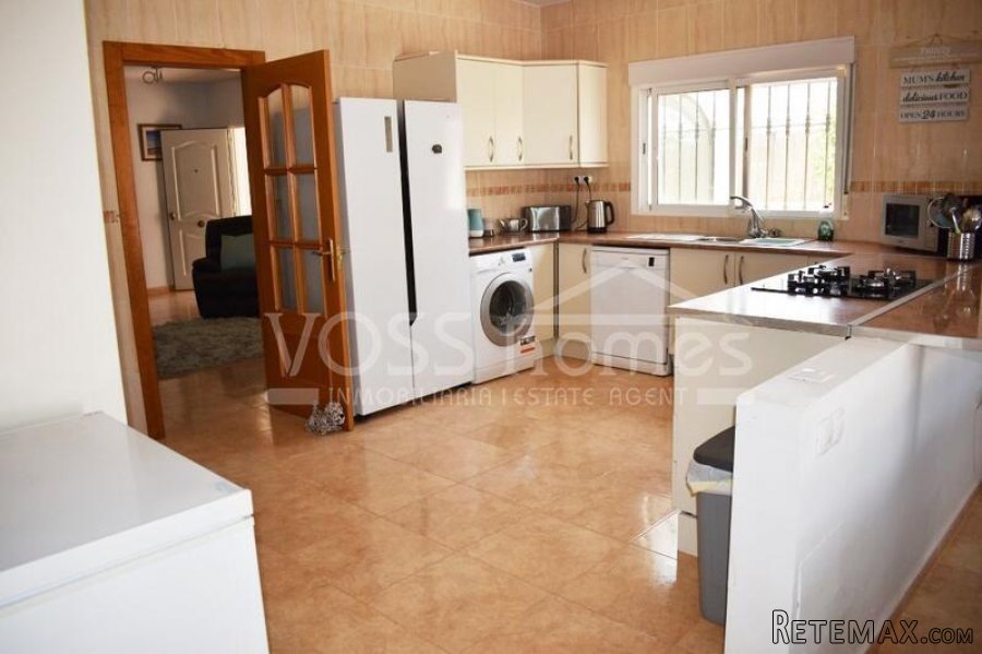 NEW & EXCLUSIVE TO VOSS HOMES - A larger than average 3.. - 19