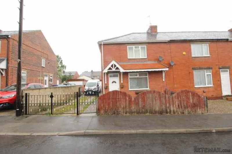3 bedroom, End Of Terrace House house..