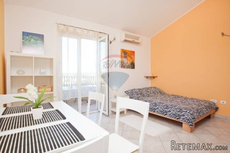 Istra, Pula,Veli Vrh, prozračan studio apartman sa...