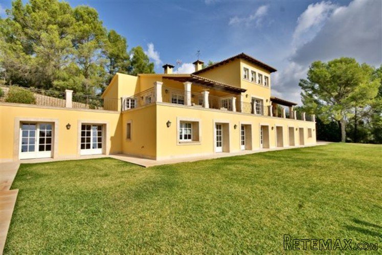 Excellent Villa close to Palma, elevated position totally..