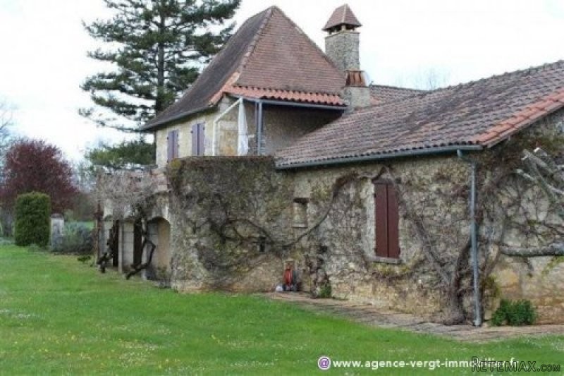 Superb Stone Property With No Near.. - 2