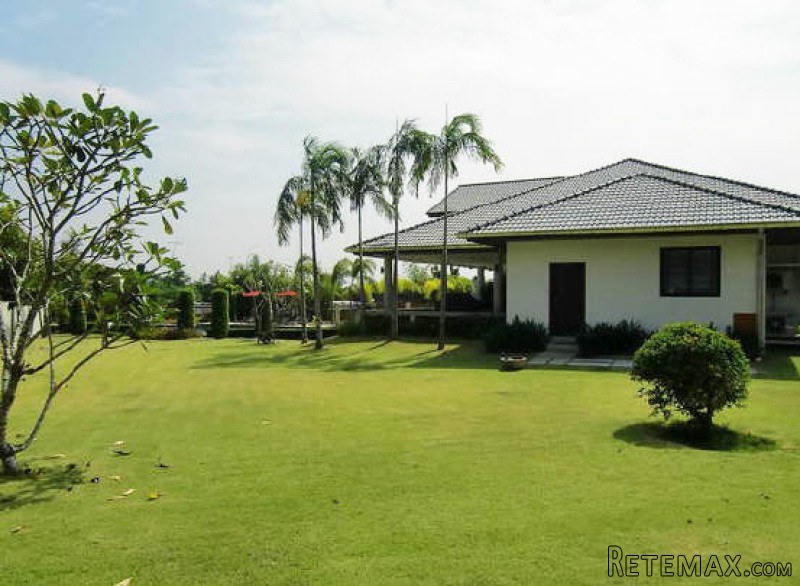 Modern quality 4 bedroom pool villa on.. - 2
