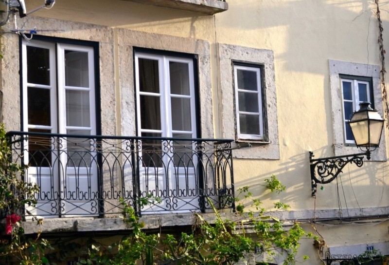 Charming Apartment In Center Of Alfama