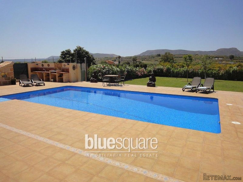 Magnificent 4 bedroom finca near Javea.. - 2