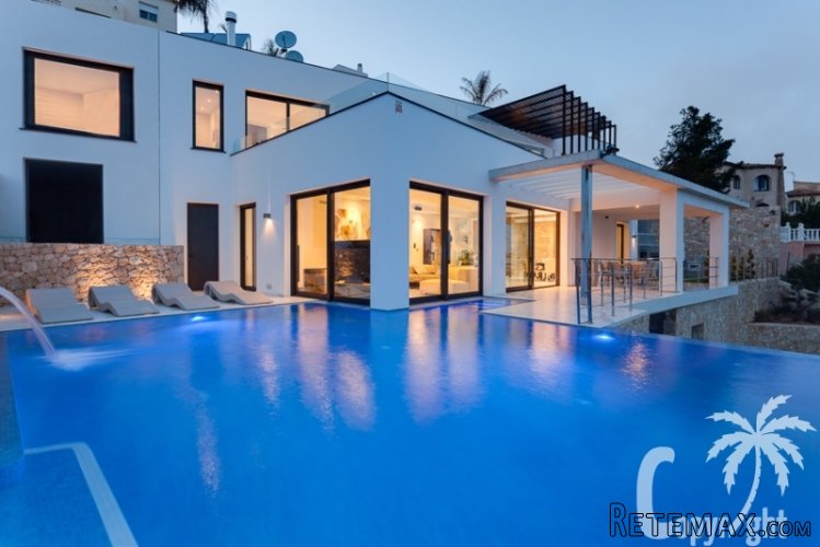Beautiful modern house, situated in one of the most..