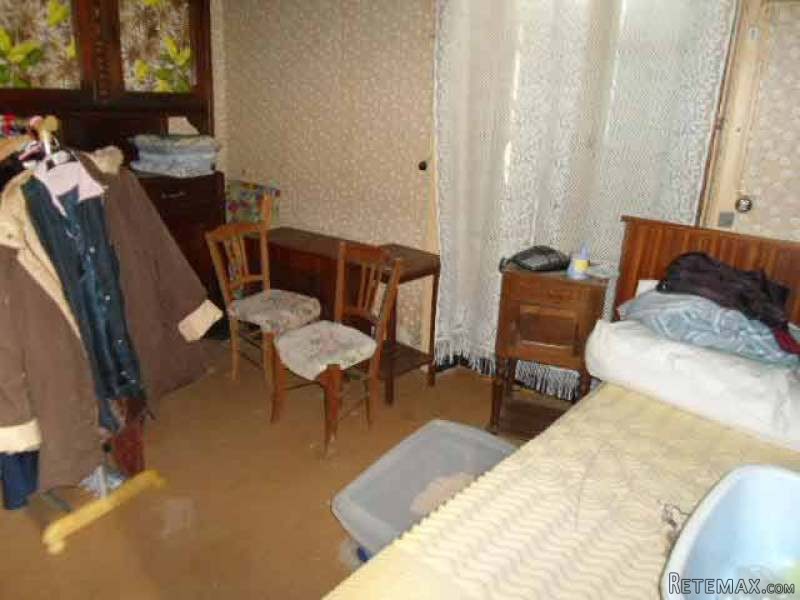 Old Farmhouse To RenovateWith.. - 2