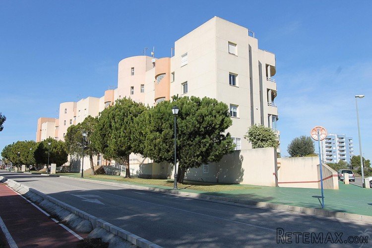 You will find this renovated apartment in beautiful..