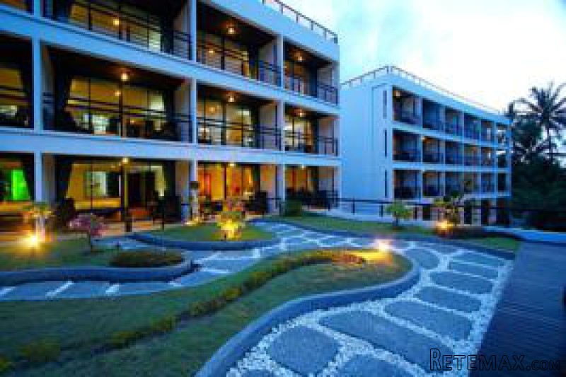 Seaview Studio on Bang Tao Beach