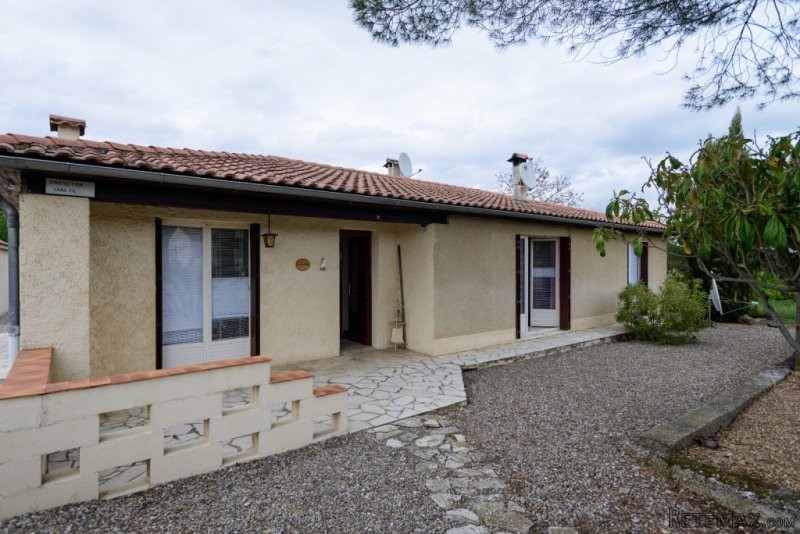 Bungalow With Wooded Garden And..