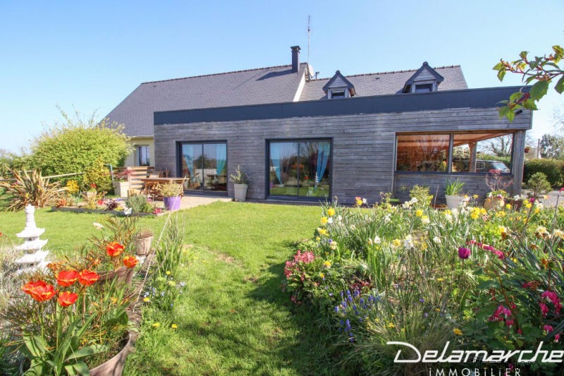 Well Renovated Wooden Villa For Sale.. - 2