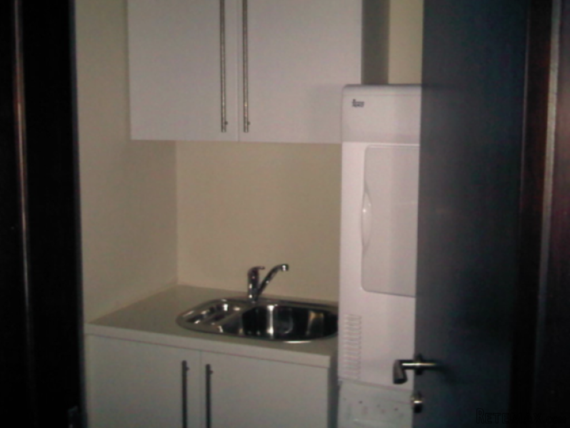 Modern, Vibrant and Spacious One.. - 2