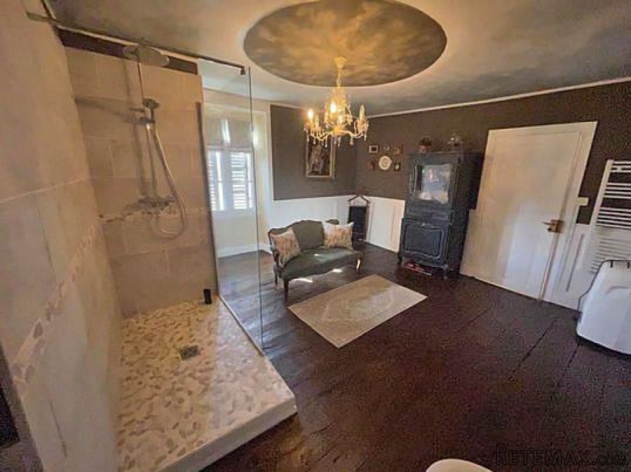 Corrèze (19) - A character property with a tower, offering.. - 10