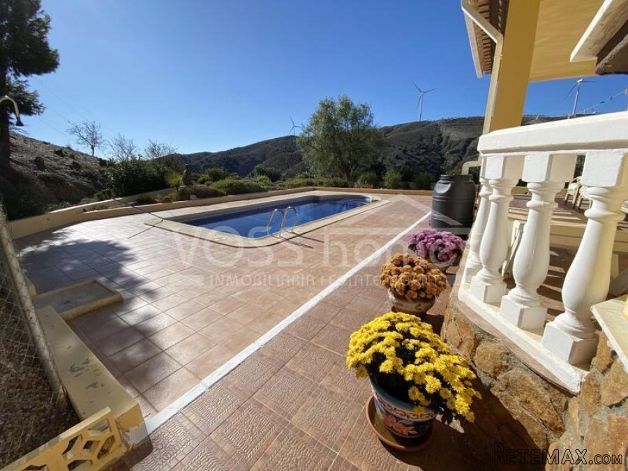 NEW & EXCLUSIVE TO VOSS HOMES - What a beautiful location.. - 4
