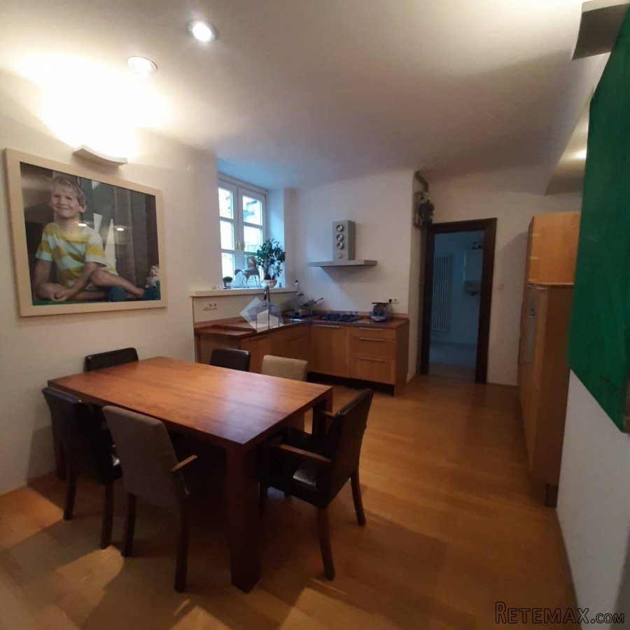 Zagreb, Centar (Martićeva), 22m2 i 20m2, 1.kat, parking - 4
