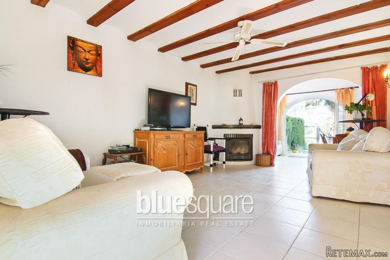 2 bedroom bungalow in sort after..