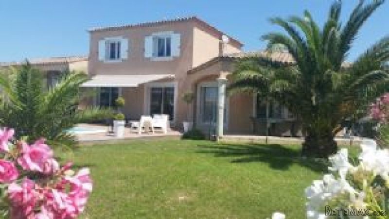 High Quality Villa With 160 m2 Of..