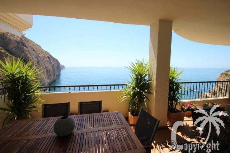 Large seafront apartment for sale located in one of the..