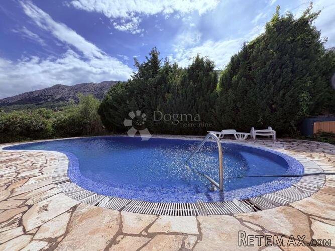 BAŠKA, APARTMAN U PRIZEMLJU - 2