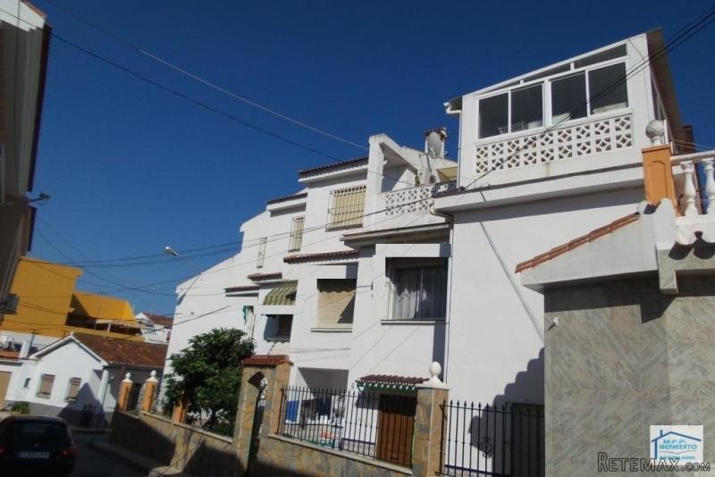 Building for sale in Churriana..