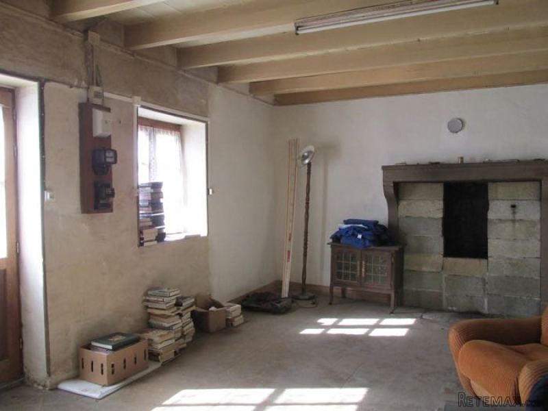 Stone Village House To Renovate With.. - 2