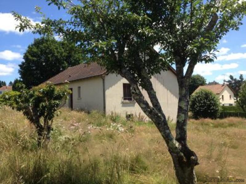 Nice 3 Bed Village House - 2
